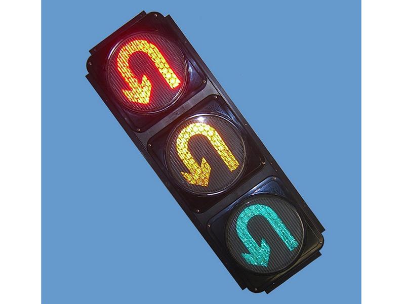403掉头交通信号灯.jpg